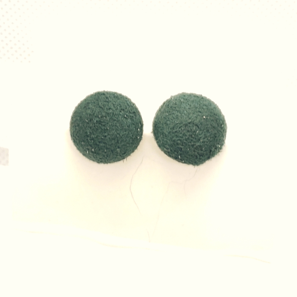 Fashion jewelry green stud earrings